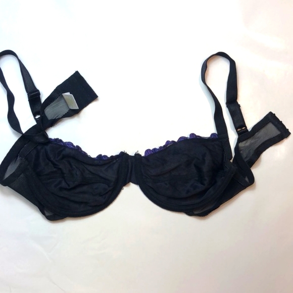 Delta Burke Black Sheer Purple Rose Embroidered Bra - Picture 9 of 10